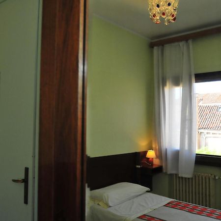 Locanda Sant'Anna Hotel Venice Bilik gambar