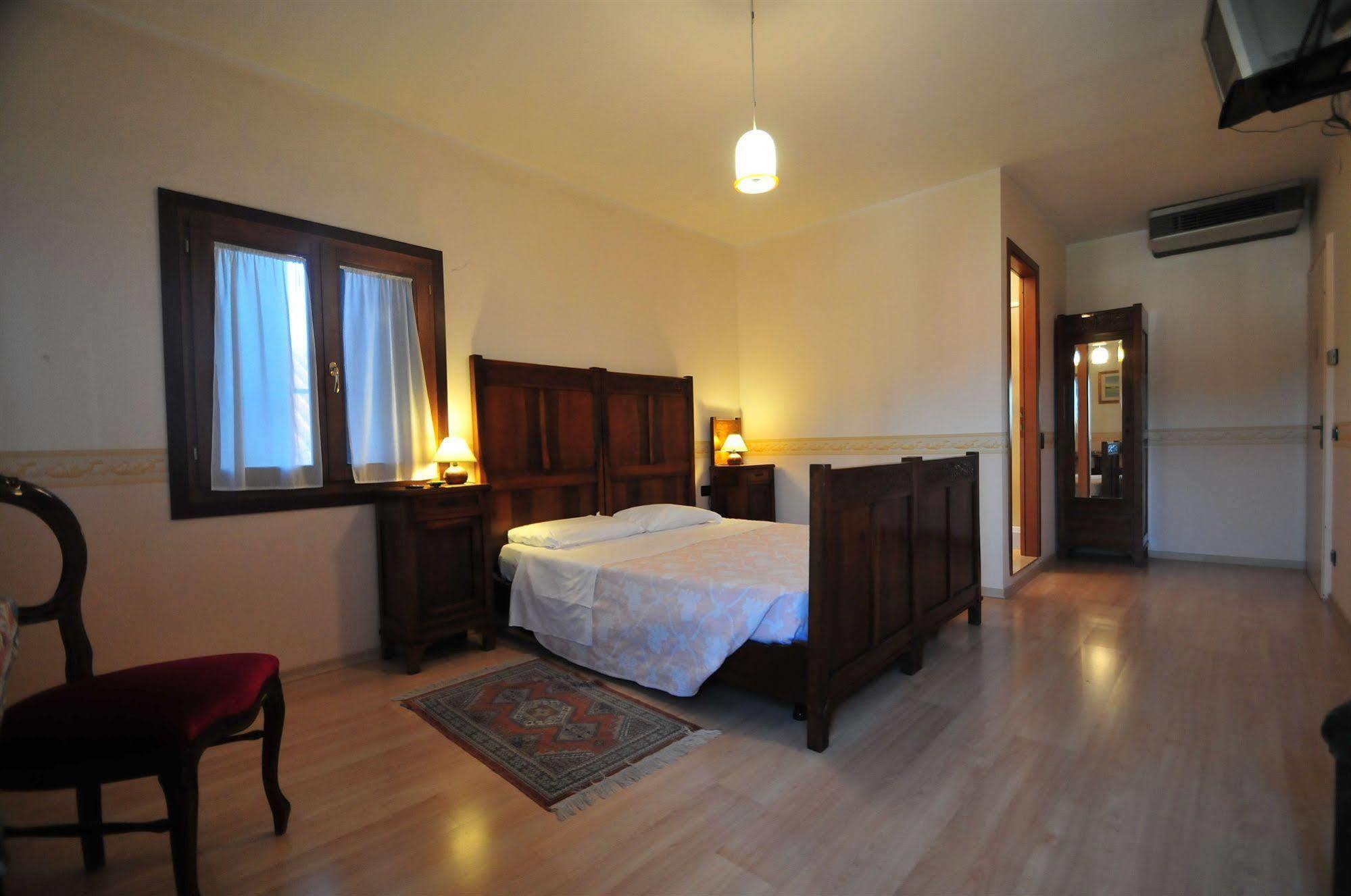 Locanda Sant'Anna Hotel Venice Luaran gambar