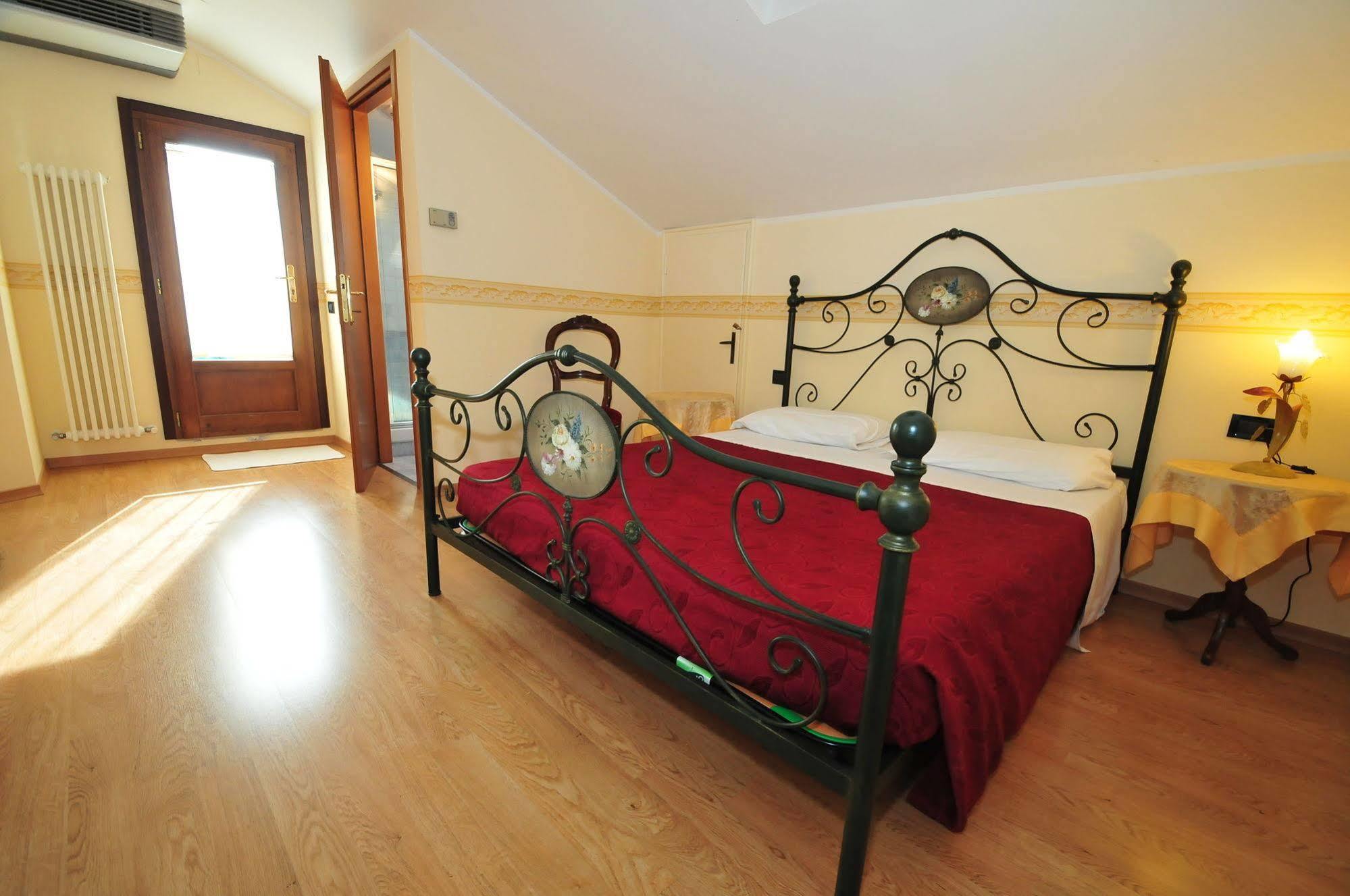 Locanda Sant'Anna Hotel Venice Luaran gambar